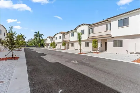 420 SW 1st Street Florida City FL 33034