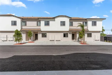 420 SW 1st Street Florida City FL 33034