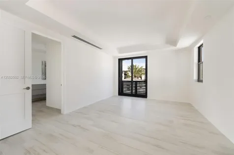 7498 SW 100th Street Pinecrest FL 33156
