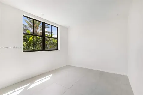 7498 SW 100th Street Pinecrest FL 33156