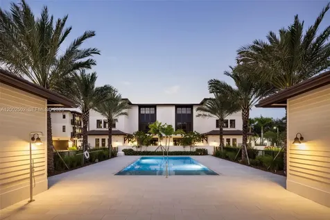 7498 SW 100th Street Pinecrest FL 33156