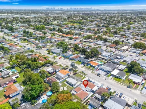 541 E 38th Street Hialeah FL 33013