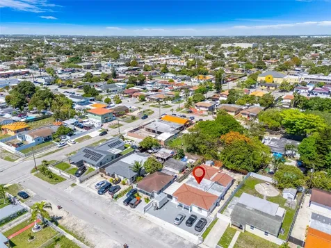 541 E 38th Street Hialeah FL 33013