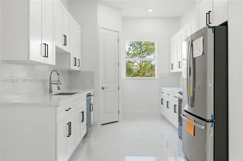 325 Lloyd Avenue S Lehigh Acres FL 33974