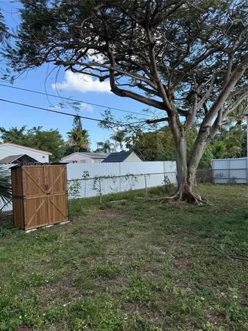 1601 N 68th Terrace Hollywood FL 33024