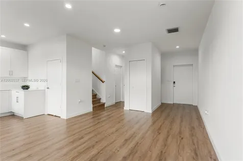 417 SW 1st Street Florida City FL 33034