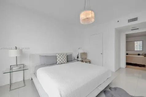 485 Brickell Avenue Miami FL 33131