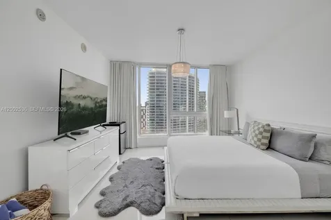 485 Brickell Avenue Miami FL 33131