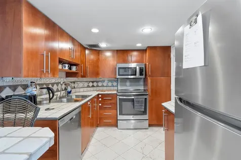 300 Bayview Drive Sunny Isles Beach FL 33160