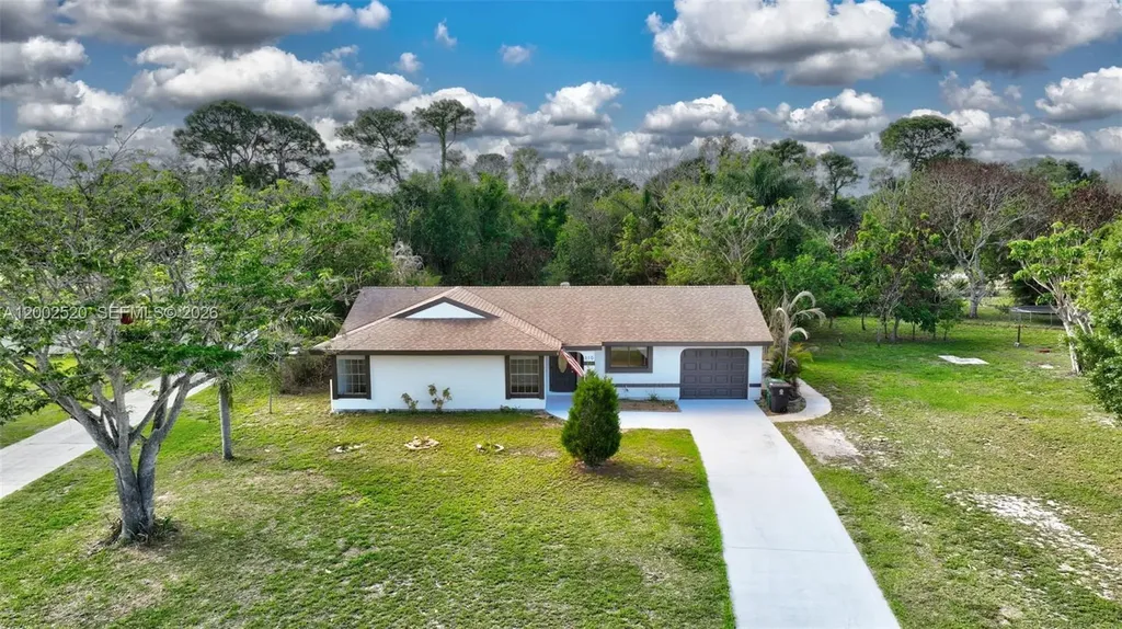 310 SW Bridgeport Drive Port St. Lucie FL 34953