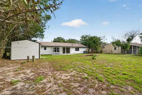 310 SW Bridgeport Drive Port St. Lucie FL 34953