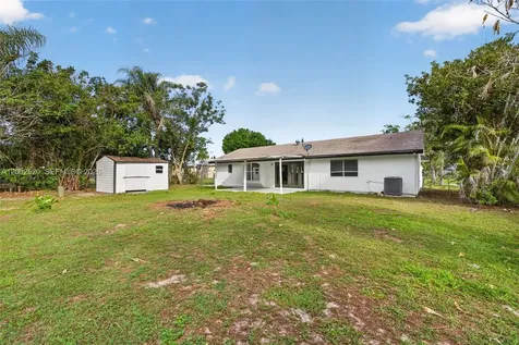 310 SW Bridgeport Drive Port St. Lucie FL 34953