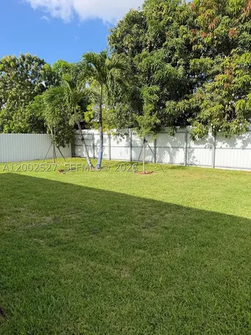 831 SE 9th Avenue Hialeah FL 33010