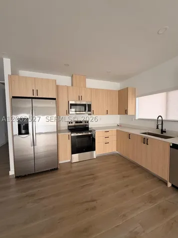 831 SE 9th Avenue Hialeah FL 33010