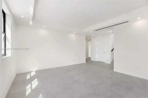 7496 SW 100th Street Pinecrest FL 33156