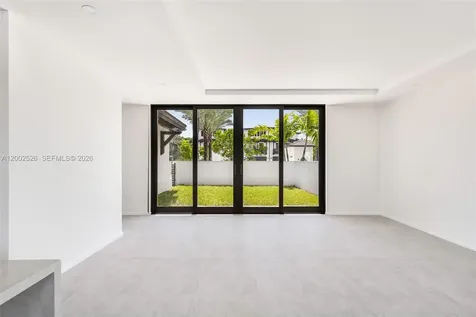 7496 SW 100th Street Pinecrest FL 33156