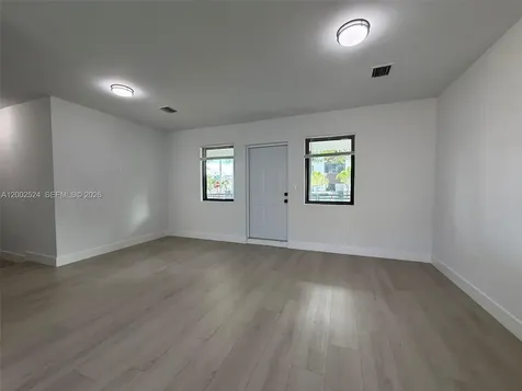 2100 SW 6th Street Miami FL 33135