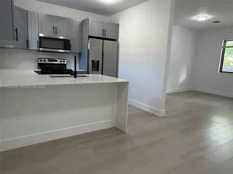 2100 SW 6th Street Miami FL 33135