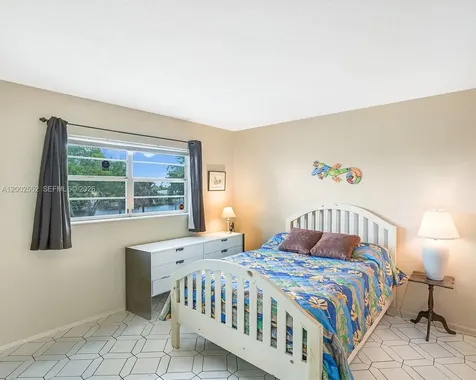 4806 NW 36th Street Lauderdale Lakes FL 33319