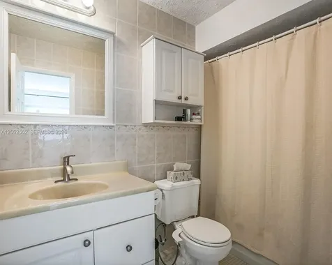 4806 NW 36th Street Lauderdale Lakes FL 33319