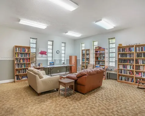 4806 NW 36th Street Lauderdale Lakes FL 33319