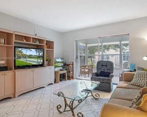 4806 NW 36th Street Lauderdale Lakes FL 33319