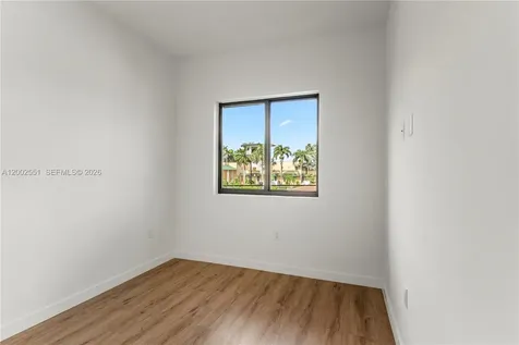 421 SW 1st Street Florida City FL 33034