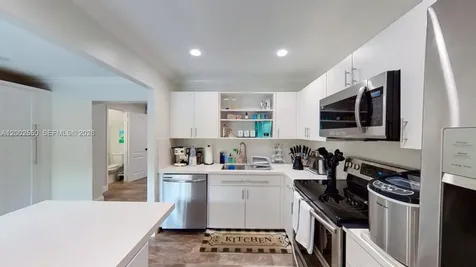 13731 SW 84th Street Miami FL 33183