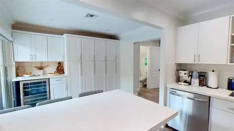 13731 SW 84th Street Miami FL 33183