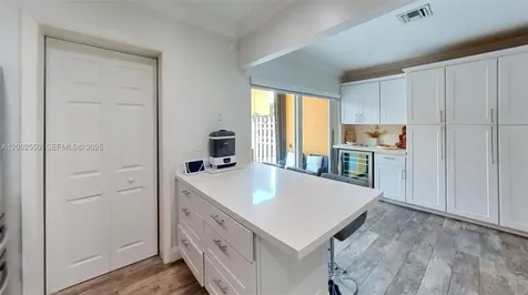 13731 SW 84th Street Miami FL 33183