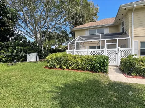5801 Wheatley Court Boynton Beach FL 33436