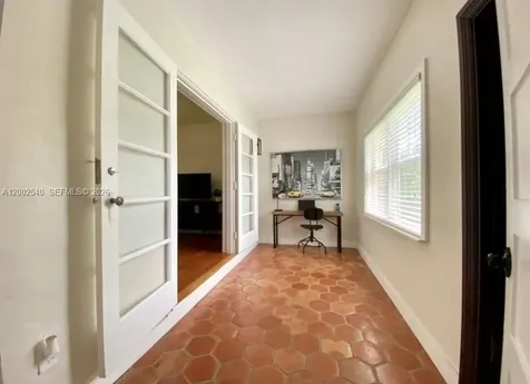 4619 SW 10th Street Miami FL 33134