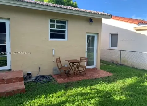 4619 SW 10th Street Miami FL 33134
