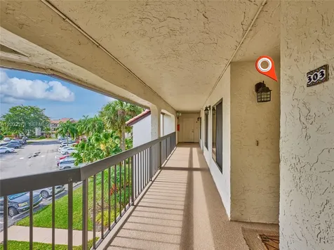 10143 Mangrove Drive Boynton Beach FL 33437