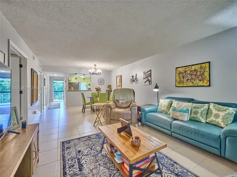 10143 Mangrove Drive Boynton Beach FL 33437
