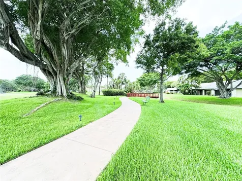 10143 Mangrove Drive Boynton Beach FL 33437