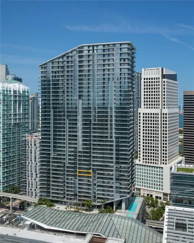 68 SE 6th Street Miami FL 33131