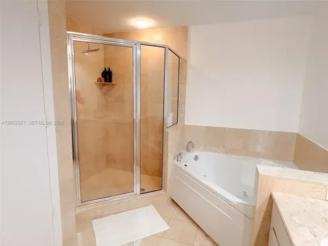 848 Brickell Key Drive Miami FL 33131