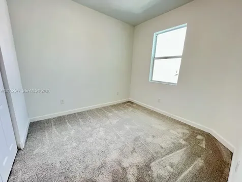 212 SE Woodbark Street Port St. Lucie FL 34984