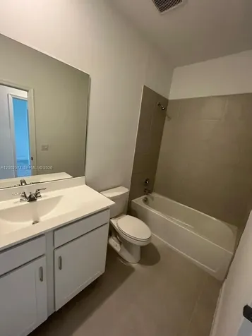 212 SE Woodbark Street Port St. Lucie FL 34984