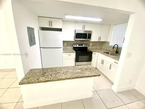 850 SW 74 Terrace North Lauderdale FL 33068