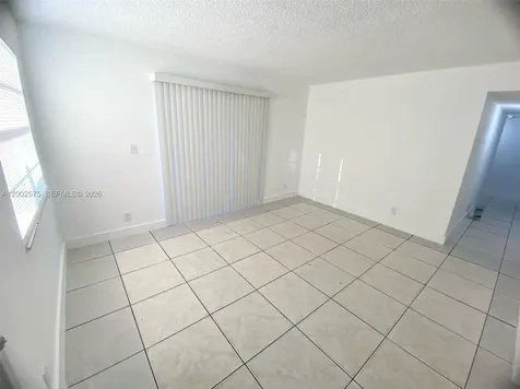 850 SW 74 Terrace North Lauderdale FL 33068