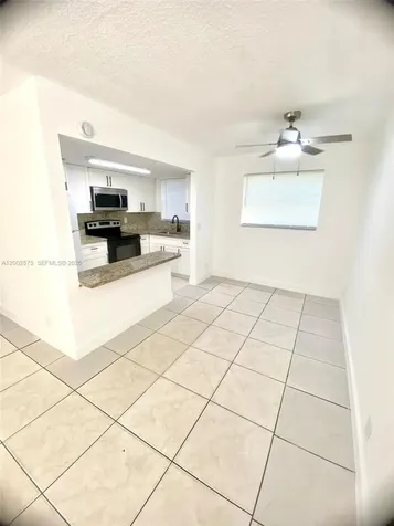850 SW 74 Terrace North Lauderdale FL 33068