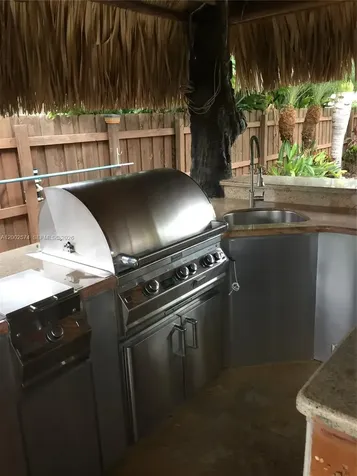9837 SW 194th Street Cutler Bay FL 33157