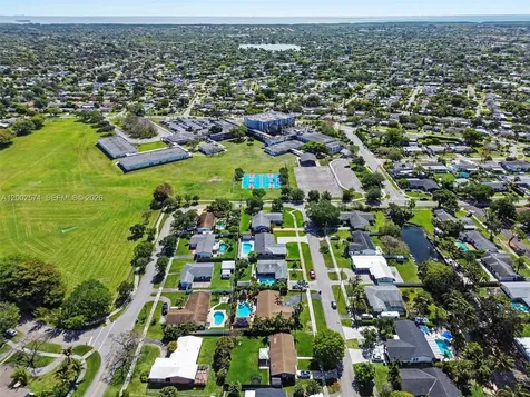 9837 SW 194th Street Cutler Bay FL 33157