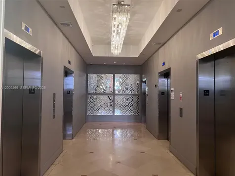 100 Lincoln Road Miami Beach FL 33139