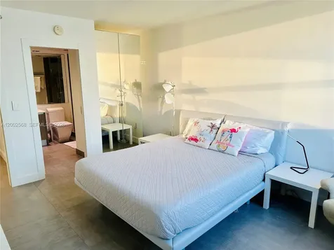 650 West Avenue Miami Beach FL 33139