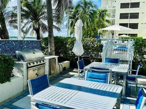 650 West Avenue Miami Beach FL 33139