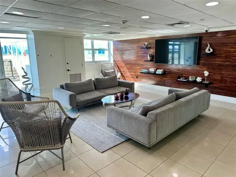 650 West Avenue Miami Beach FL 33139