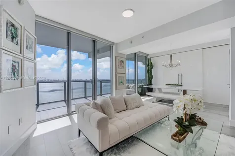 2900 NE 7th Avenue Miami FL 33137